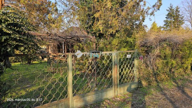 Eladó nyaraló, Szegeden 28.5 M Ft, 3 szobás