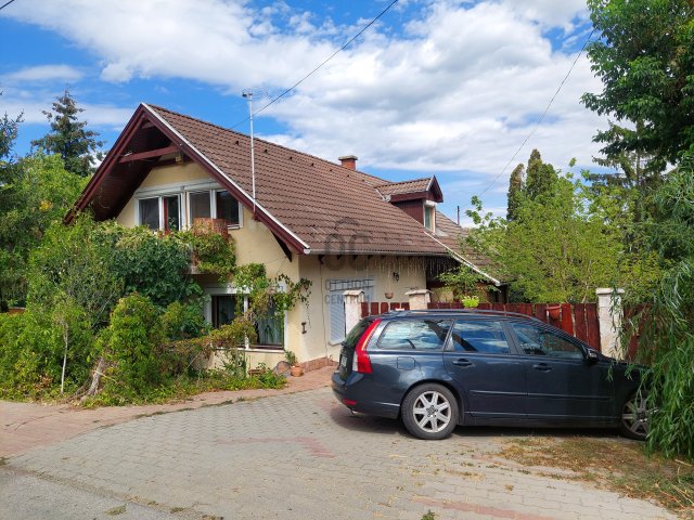 Eladó családi ház, Verőcén 173.9 M Ft, 5 szobás