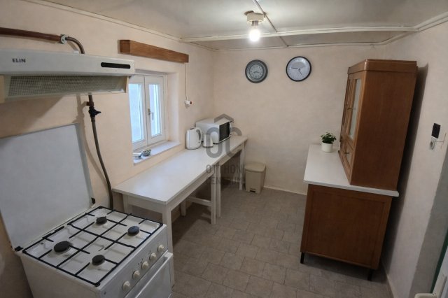 Eladó családi ház, Nádudvaron 12.9 M Ft, 1 szobás