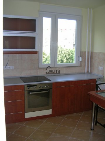 Kiadó téglalakás, albérlet, XI. kerületben, Baranyai utcában