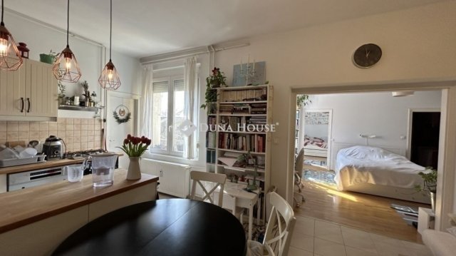 Eladó téglalakás, Budapesten, XIV. kerületben 92.5 M Ft