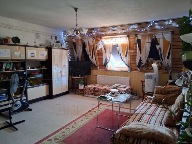 Eladó téglalakás, Keszthelyen 65 M Ft, 3+2 szobás