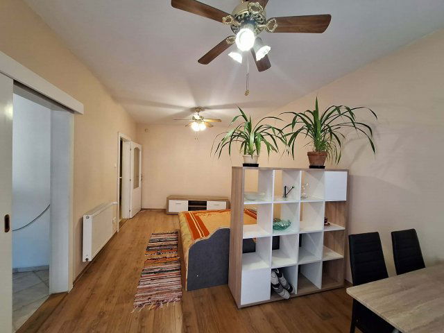 Eladó téglalakás, Szolnokon 28.4 M Ft, 1 szobás