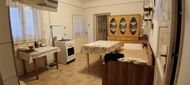 Eladó családi ház, Nyíregyházán 39.9 M Ft, 2+1 szobás