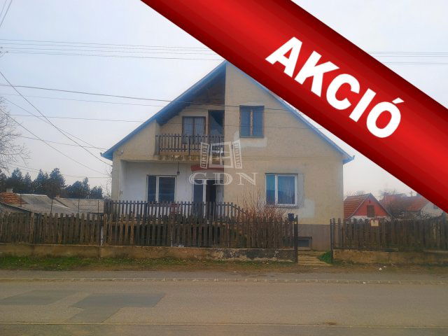 Eladó családi ház, Debrecenben 72.99 M Ft, 5 szobás