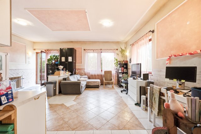 Eladó családi ház, Csömörön, Csalogány utcában 91.99 M Ft