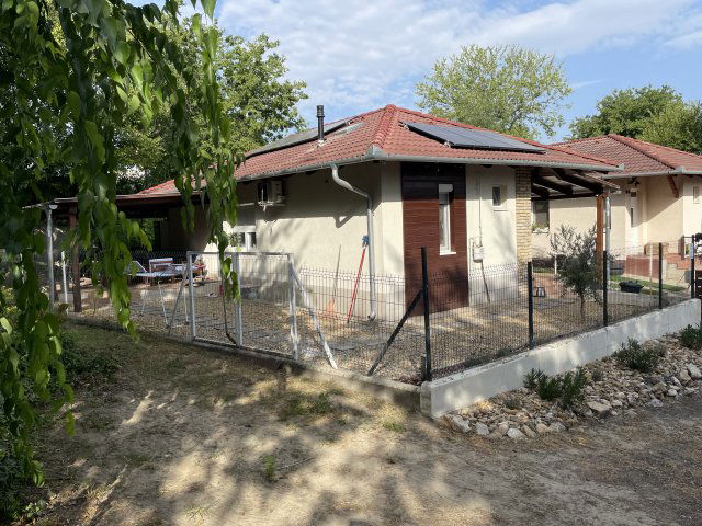 Eladó sorház, Szigetszentmiklóson 84.99 M Ft, 1+3 szobás