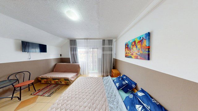 Eladó családi ház, Balatonlelleén 135 M Ft, 7 szobás