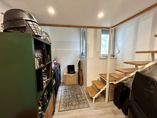 Eladó téglalakás, Budapesten, VIII. kerületben 105 M Ft