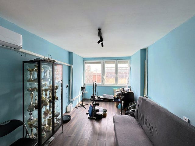 Eladó panellakás, Budapesten, III. kerületben 64.9 M Ft, 2 szobás