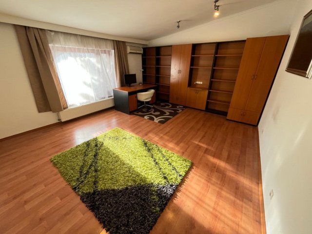 Kiadó téglalakás, albérlet, Kaposváron, Kossuth Lajos utcában