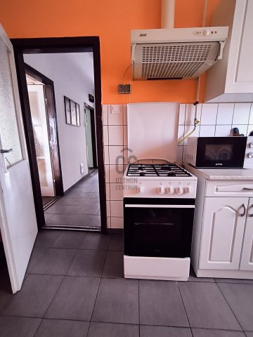 Eladó családi ház, Batykon 17.9 M Ft, 2 szobás