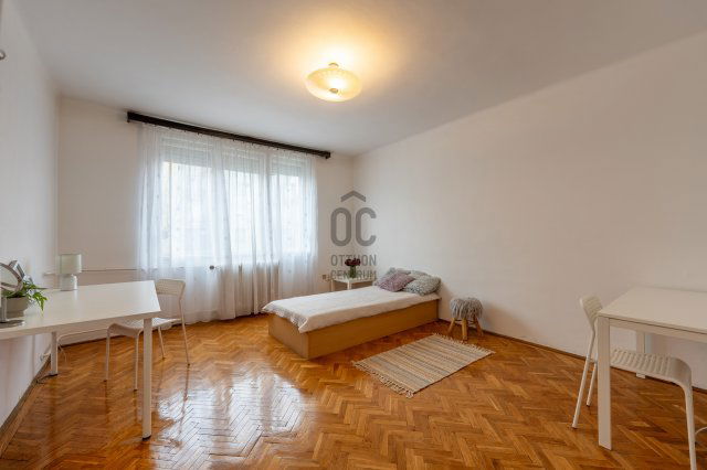 Eladó téglalakás, Budapesten, XI. kerületben, Karolina úton