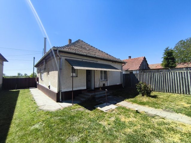 Eladó családi ház, Kálban 19.9 M Ft, 3 szobás