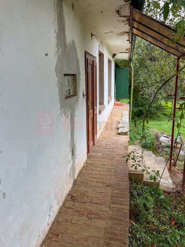 Eladó családi ház, Olaszon 28.9 M Ft, 2 szobás