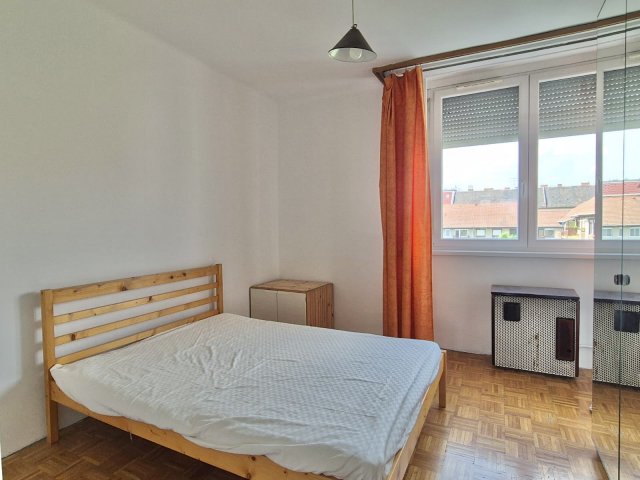 Eladó téglalakás, Budapesten, IX. kerületben, Haller utcában