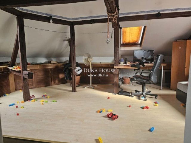 Eladó családi ház, Budapesten, XX. kerületben 129.9 M Ft