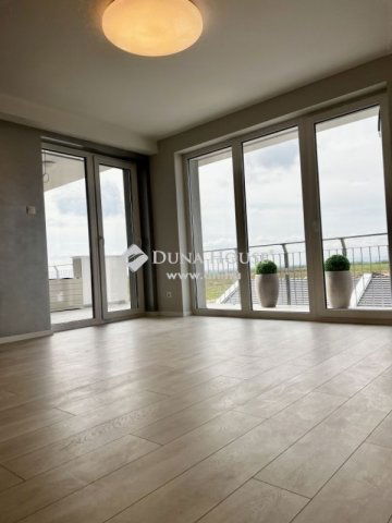 Eladó téglalakás, Gyömrőn 75 M Ft, 4 szobás