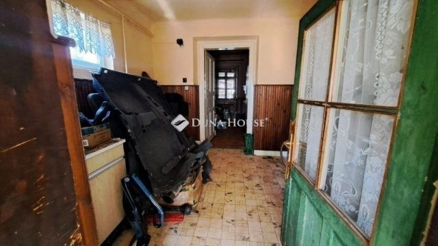 Eladó családi ház, Budapesten, XVII. kerületben 72.9 M Ft