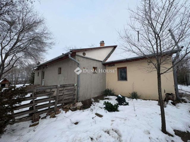 Eladó családi ház, Nagykátán 14.9 M Ft, 3 szobás