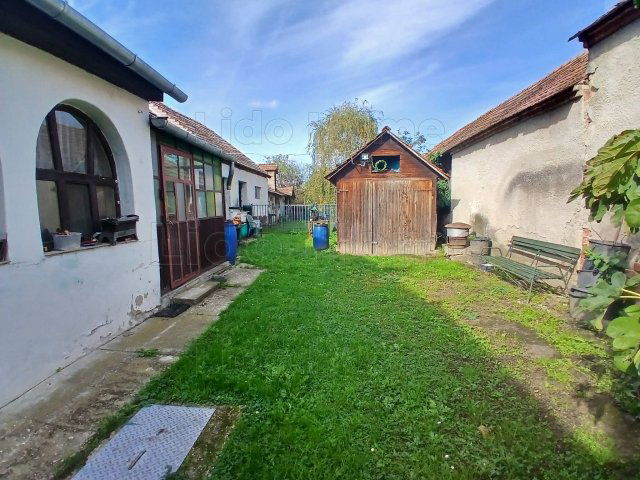 Eladó családi ház, Rábapordányon 28 M Ft, 3 szobás