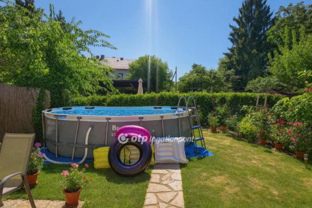 Eladó téglalakás, Budapesten, XV. kerületben 69.9 M Ft, 2 szobás