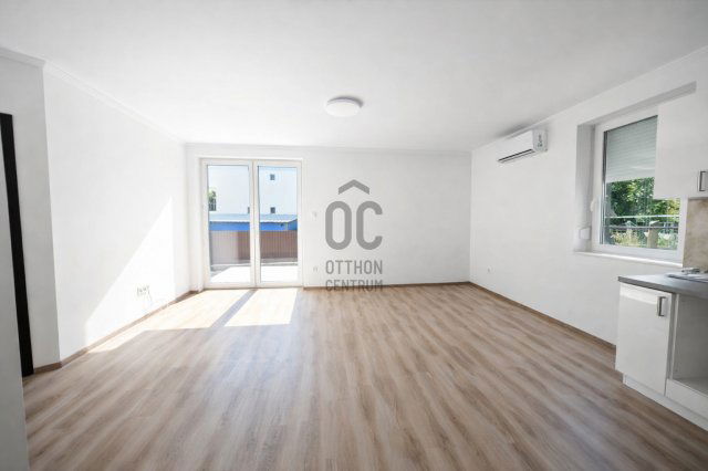 Eladó téglalakás, Szigetszentmiklóson 62.9 M Ft, 2 szobás