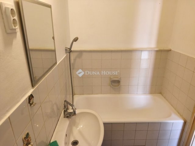 Eladó téglalakás, Budapesten, XIII. kerületben 63 M Ft, 2 szobás
