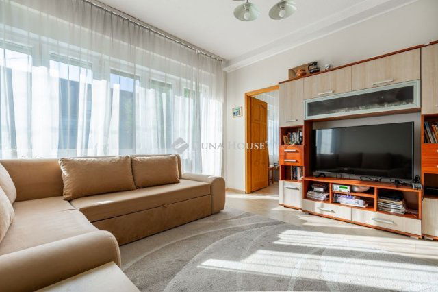Eladó családi ház, Budapesten, XV. kerületben 134.99 M Ft