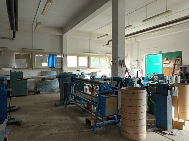 Eladó ipari ingatlan, Debrecenben, Vágóhíd utcában 370 M Ft