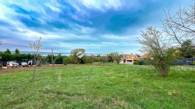 Eladó telek, Balatonalmádiban 78.8 M Ft / költözzbe.hu