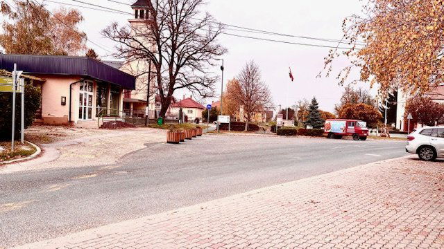 Eladó üzlethelyiség, Győrújfalun 189 M Ft