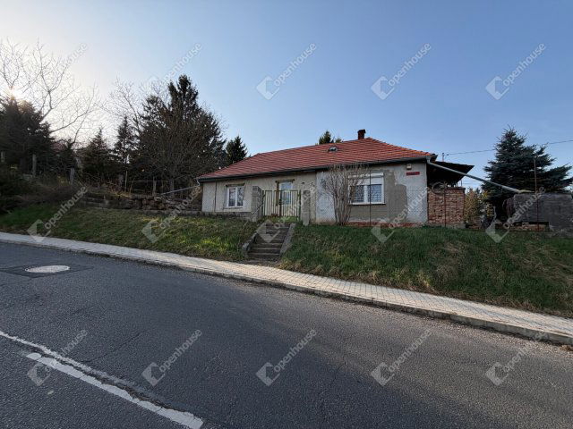 Eladó családi ház, Zalaegerszegen 18.9 M Ft, 2 szobás