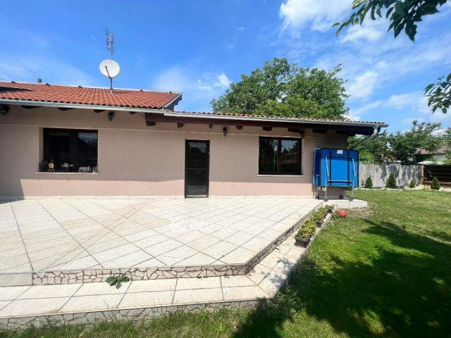 Eladó családi ház, Budapesten, XXI. kerületben 79.9 M Ft