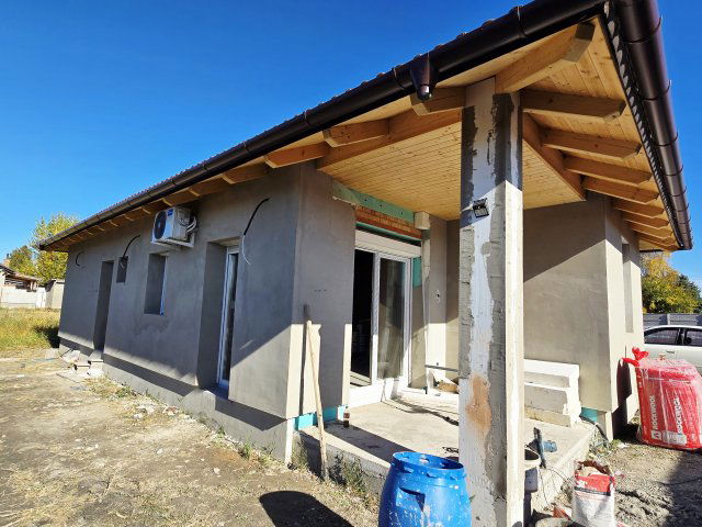 Eladó családi ház, Siófokon 81.9 M Ft, 4 szobás