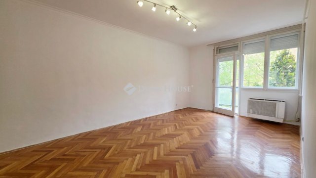 Kiadó téglalakás, albérlet, Szombathelyen, Bem József utcában