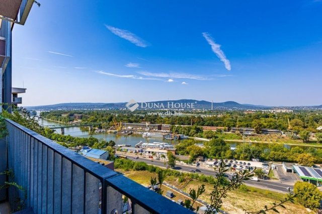 Eladó téglalakás, Budapesten, IV. kerületben 194.9 M Ft
