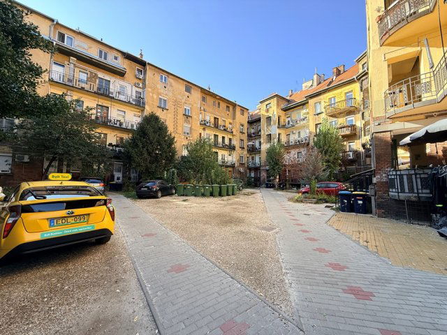 Eladó téglalakás, Budapesten, VIII. kerületben 57 M Ft, 2 szobás