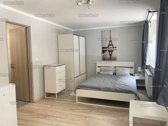 Eladó téglalakás, Budapesten, IX. kerületben 99 M Ft, 4+2 szobás