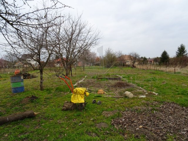 Eladó családi ház, Kónyon 39.9 M Ft, 2 szobás
