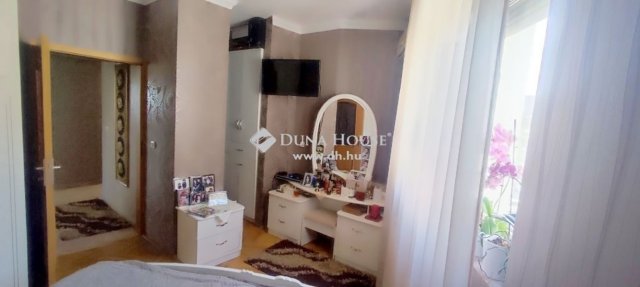 Eladó téglalakás, Nagykanizsán 79.9 M Ft, 3 szobás