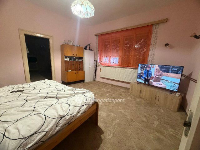 Eladó családi ház, Gyulán 55 M Ft, 2 szobás