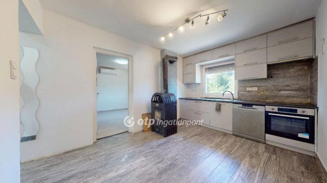 Eladó családi ház, Nyíregyházán 58 M Ft, 3 szobás