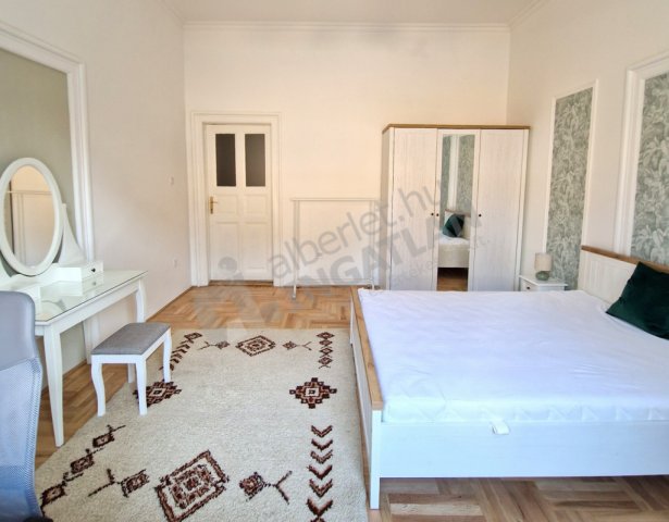 Kiadó téglalakás, albérlet, VII. kerületben, Hutyra Ferenc utcában