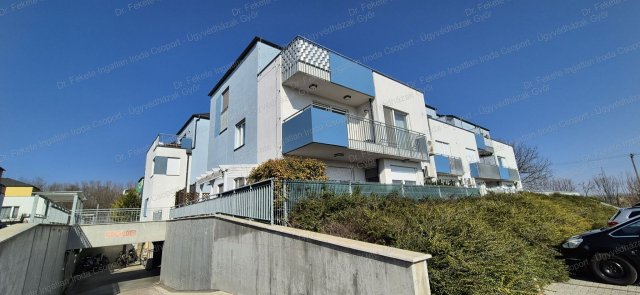 Eladó garázs, Győrött 11 M Ft / költözzbe.hu