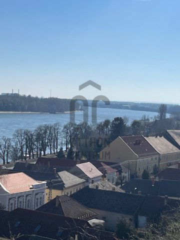 Eladó családi ház, Pakson 155 M Ft, 5 szobás