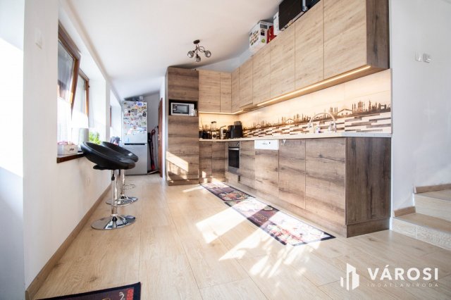 Eladó nyaraló, Gyulán 49.9 M Ft, 3 szobás / költözzbe.hu