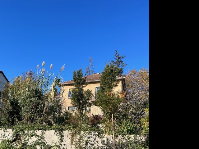 Eladó telek, Budapesten, XII. kerületben 350 M Ft