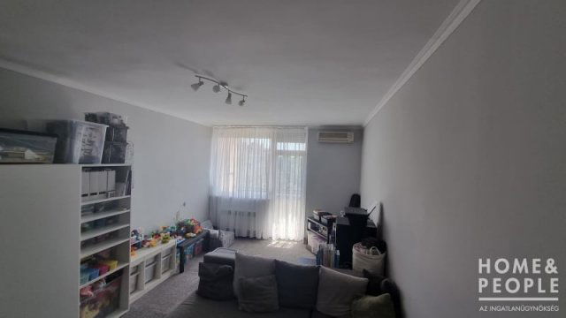 Eladó téglalakás, Makón 40.55 M Ft, 2 szobás