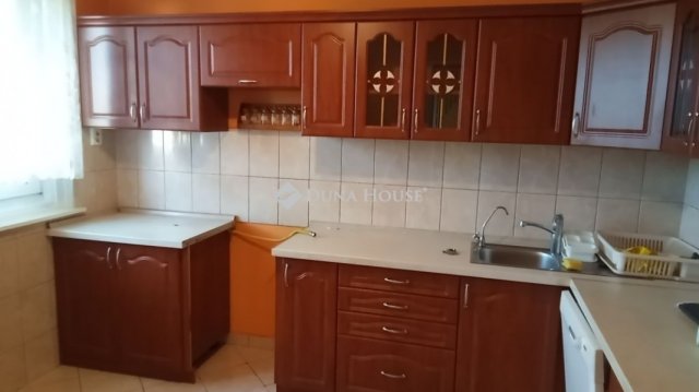 Eladó családi ház, Csákánydoroszlón 69 M Ft, 5 szobás